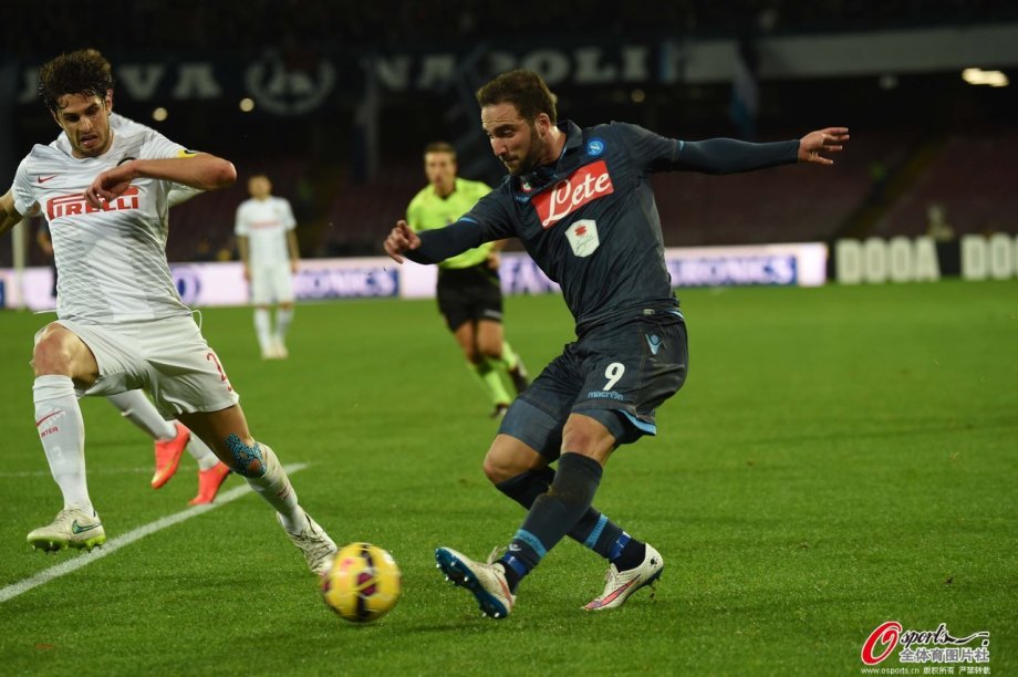 意大利杯今晚走向成谜，纽卡斯尔绝杀压哨，悬念犹存，球探报告显示潜力