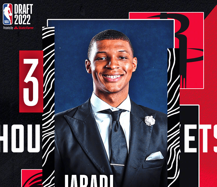 里尔训练开放日；转会期遗憾出局引欢呼；NBA季后赛在即；医务组通报恢复